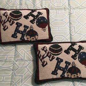 Set of 2 Holiday Throw Pillows